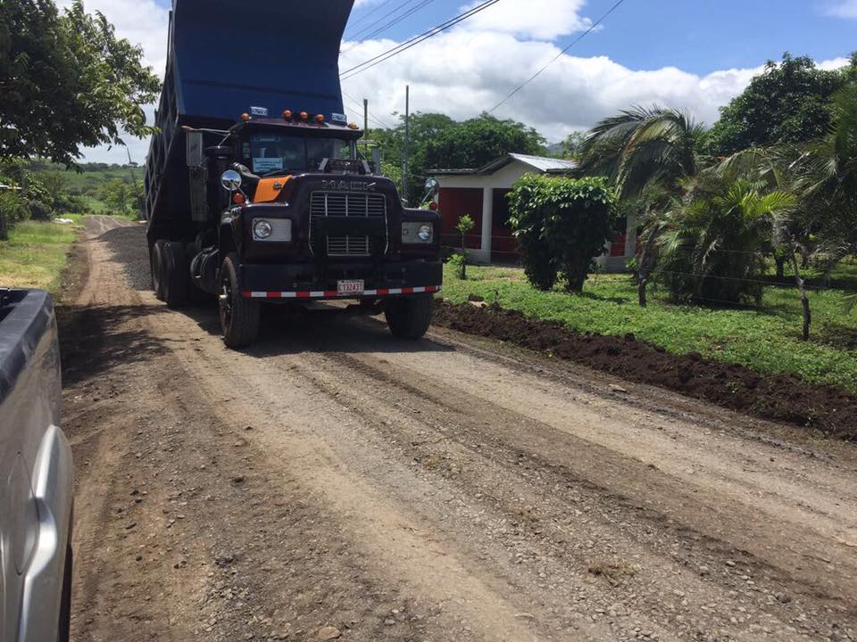 19059405_344578312626041_2530240087437854494_n